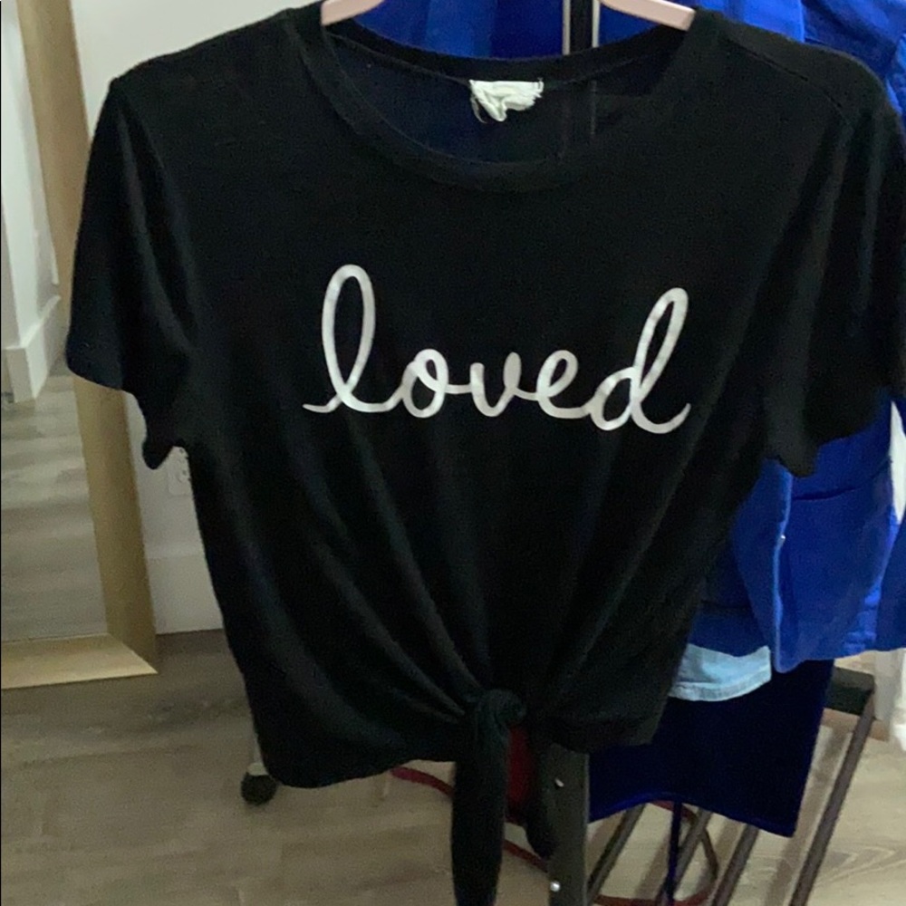 Beautiful comfortable and cheap shirt❤️